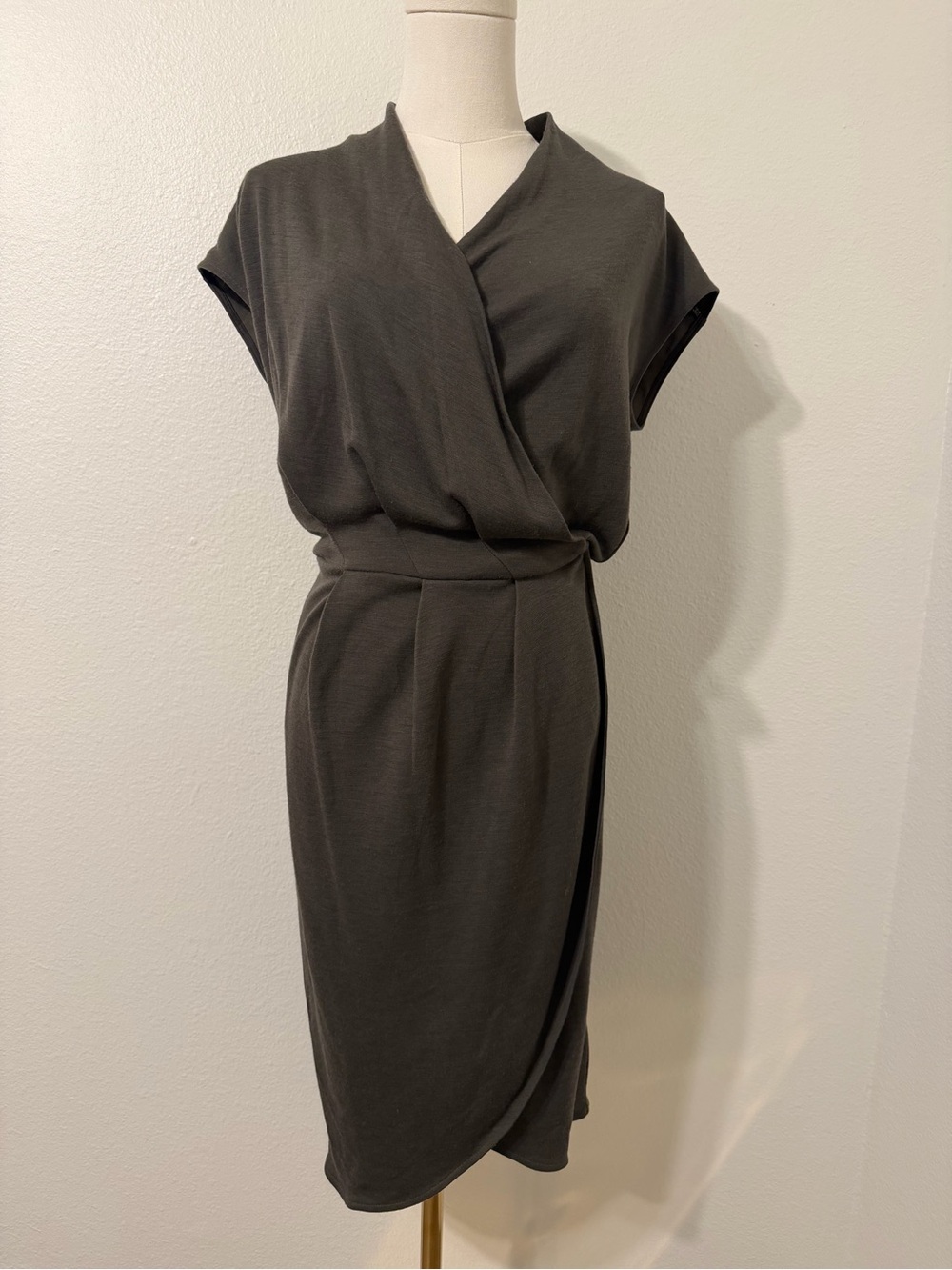 Banana Republic Charcoal Wrap Midi Dress